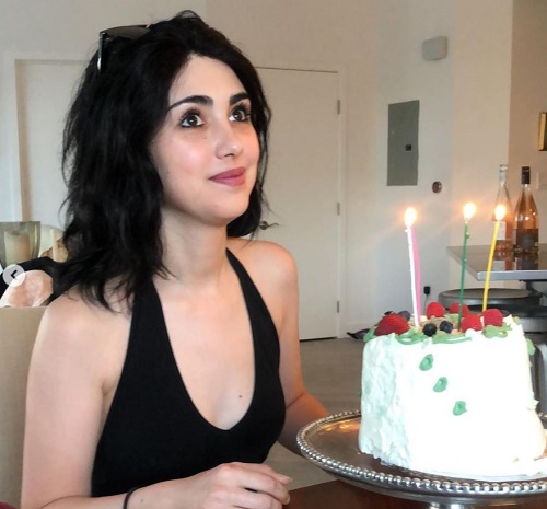 Alexa Mansour celebrates her birthday on May 20