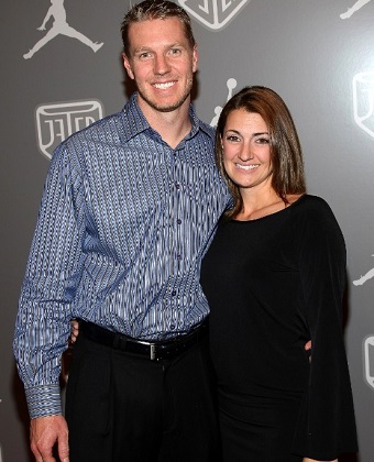 Brandy Halladay with her spouse Roy Halladay