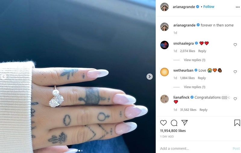 Dalton Gomezs partner Ariana Grande shared a picture of her engagement ring on December 20 2020
