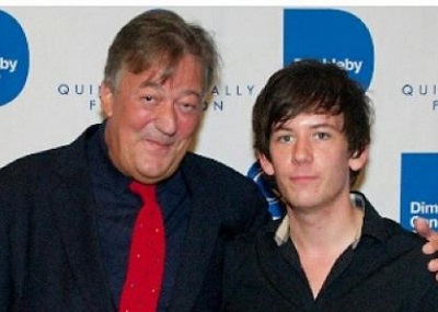 Elliott Spencer and Stephen Fry dating with each other