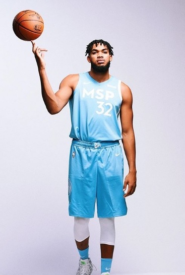 Karl Anthony Towns height weight