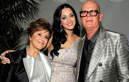 Keith Hudson with his wife Mary Perry and daughter Katy Perry