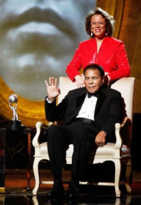 Muhammad Ali with his 4th wife Yolonda Williams