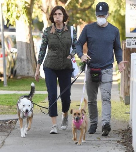 Naomi Yomtov spotted while walking along with her two pets and partner Bob Odenkirk