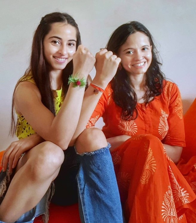Niyati Fatnani and her sister Barkha Fatnani