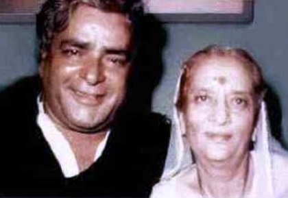 Ramsarni Mehra Kapoor with her husband Prithviraj Kapoor