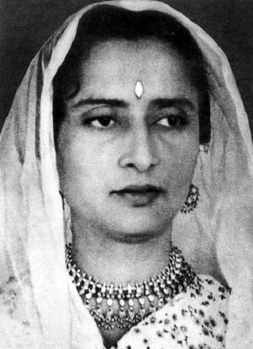 Ramsarni Mehra Kapoor