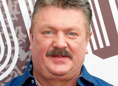Theresa Crump is best known as a third wife of Joe Diffie American country music singer